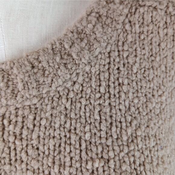 Vince Women's SZ L Saddle Sleeve Pullover Italian Wool Color: Soil $425 - Picture 6 of 10